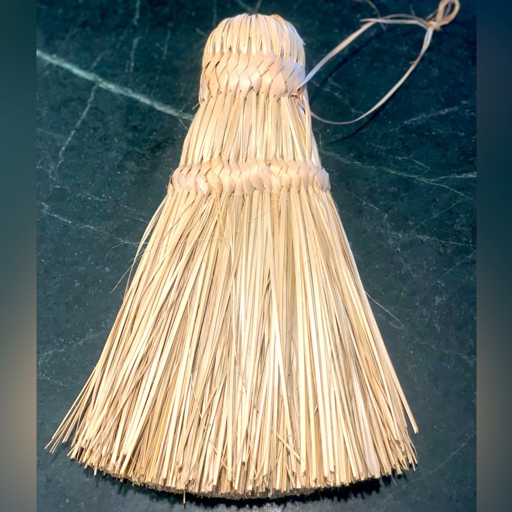 HANDMADE | Whisk Broom